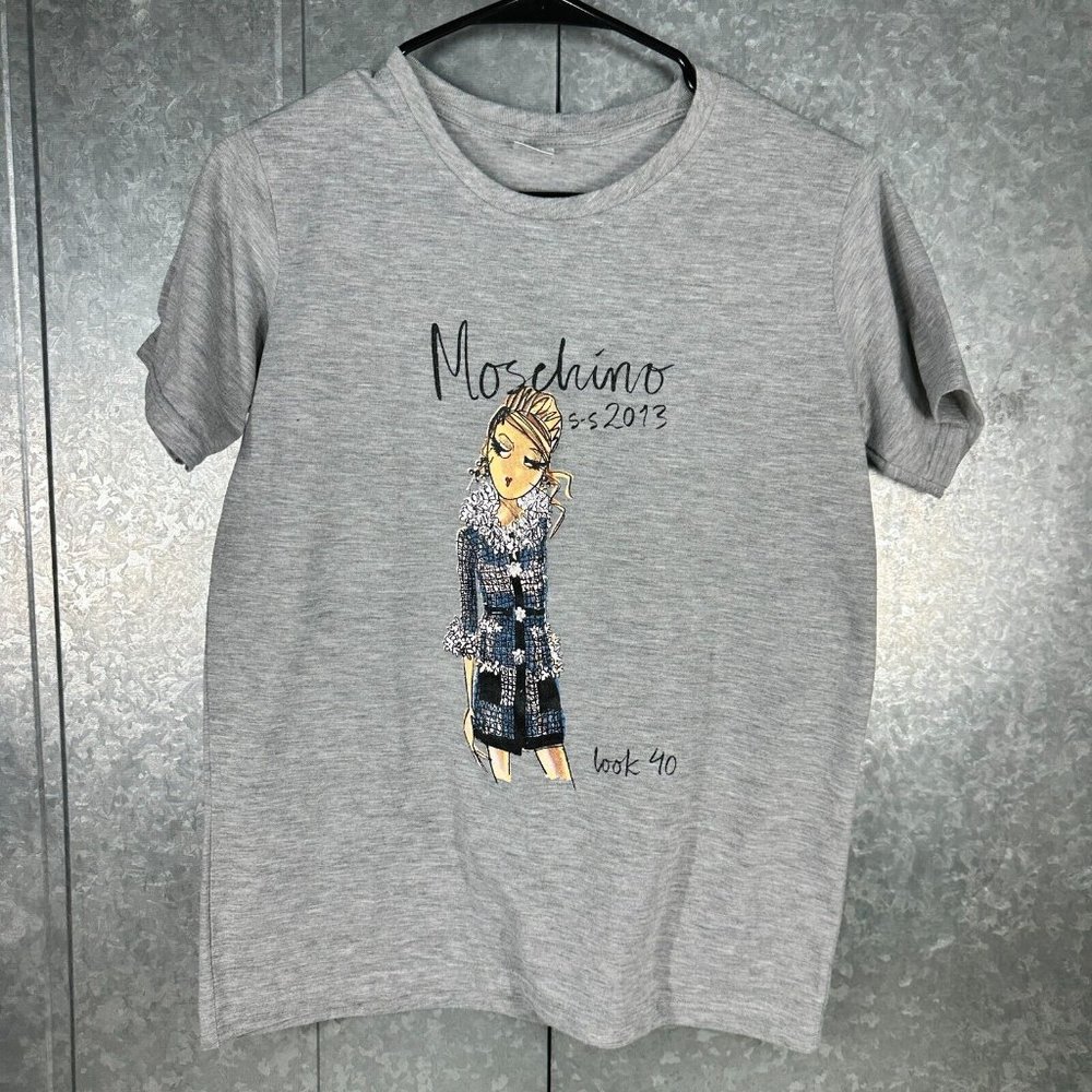 Vtg MOSCHINO x 25ANS Japan MAGAZINE Cover Tee Shirt Italian Designer S